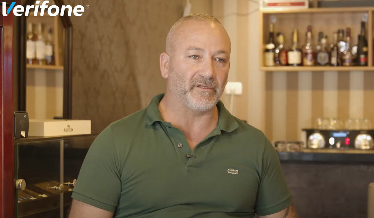 סיגרים ואלכוהול – בונד סיגר