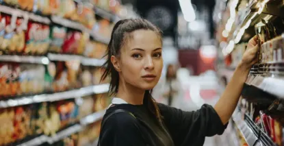 people ecr girl in supermarket