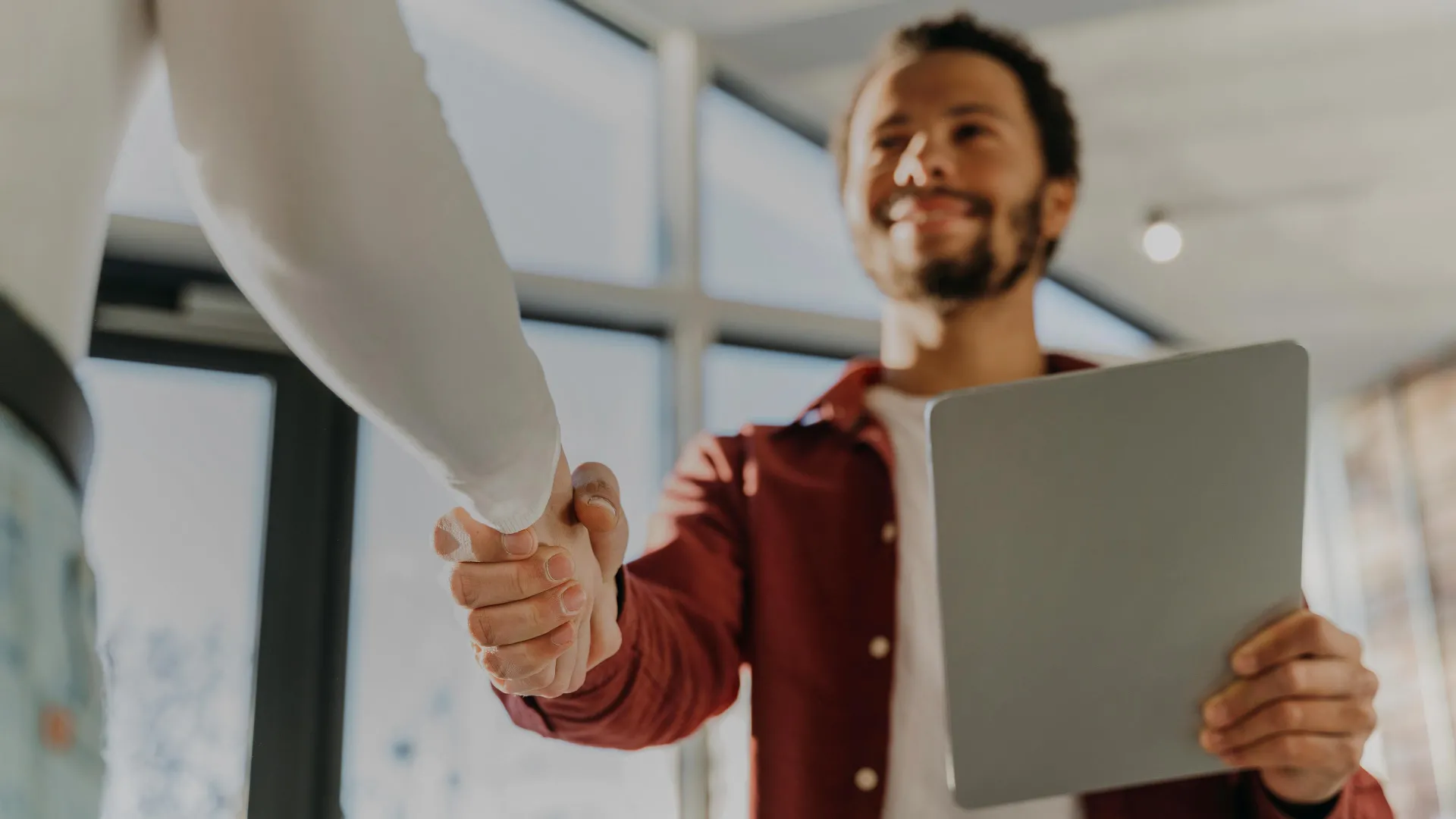 Closing deal business partners