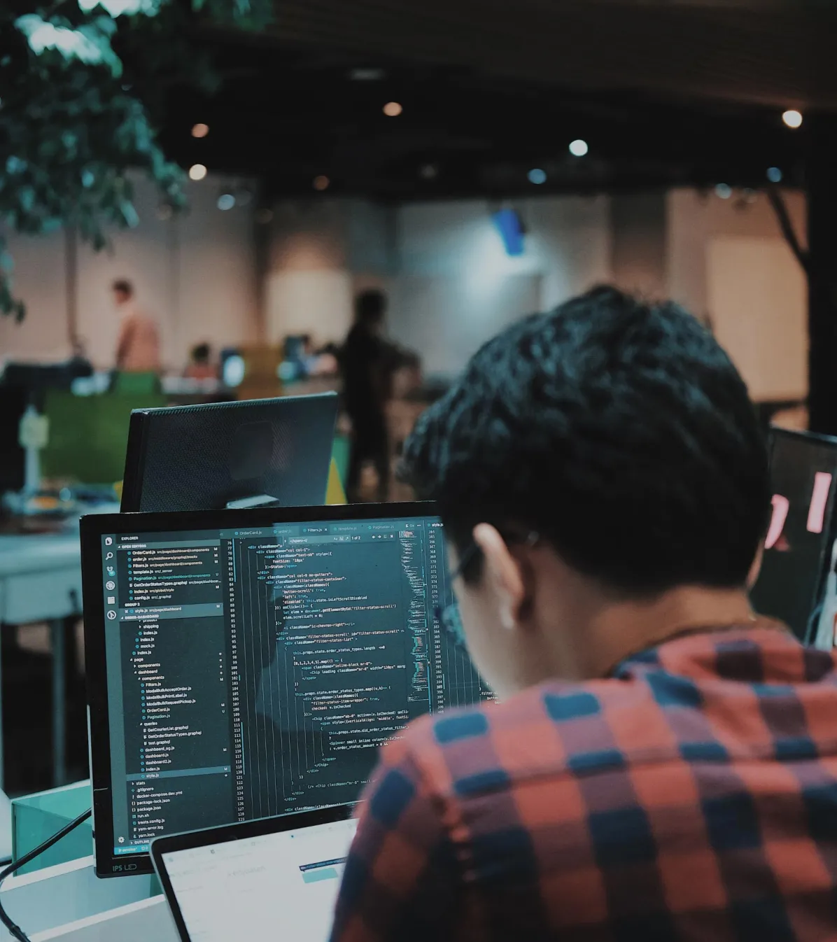 detail development partner man writing code