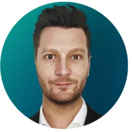 Maxwell Ashton, Head of Customer Services EMEA & APAC, Verifone