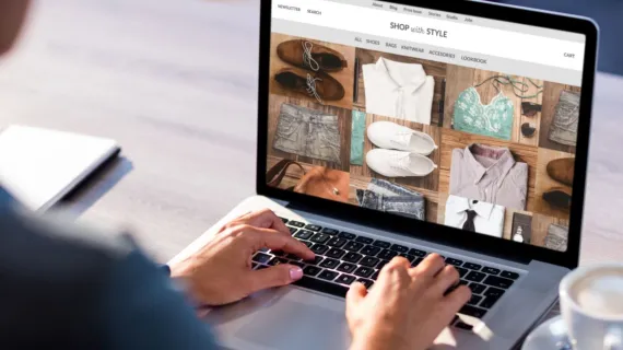 detail hosted checkout woman at laptop